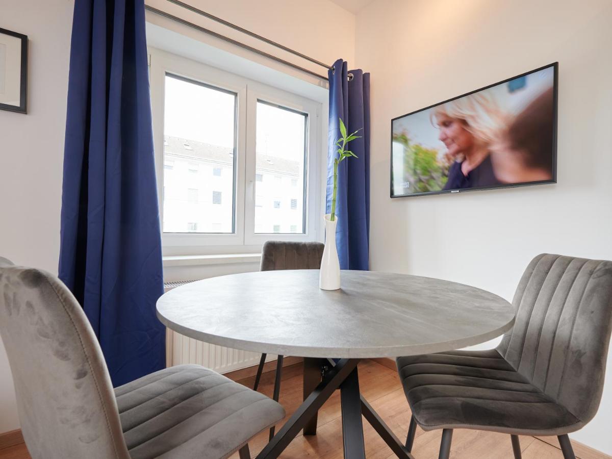 Apartments At Winterhafen Linz Bagian luar foto